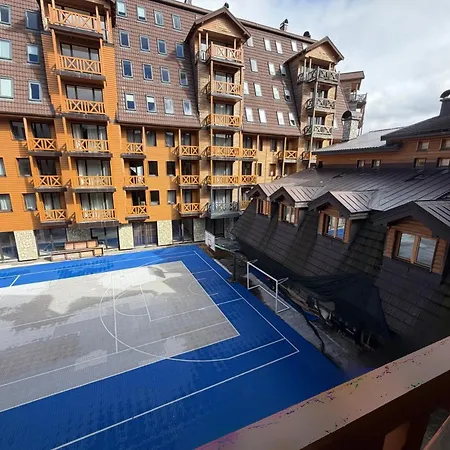 Vucko 211 * Τζαχορίνα